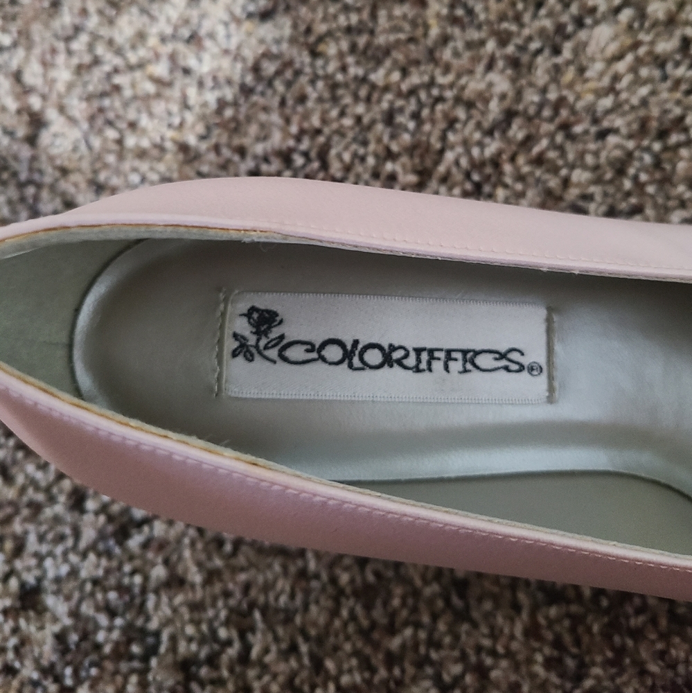 Classic Block Heel Pumps in Blush Pink - Picture 4 of 7